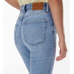 Denim Forum The Yoko High Rise Slim 26, Short